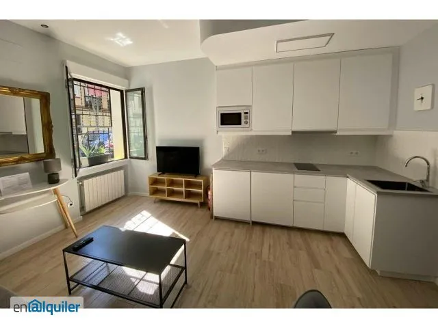 Köök - Modern Flat with Air Conditioning in Embajadores