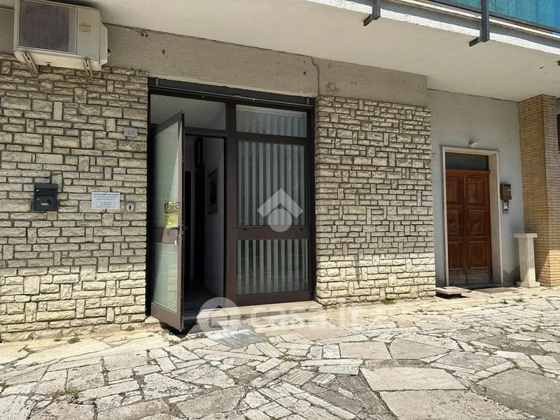 Esterno - Commercial Space with Courtyard in Montecastrilli