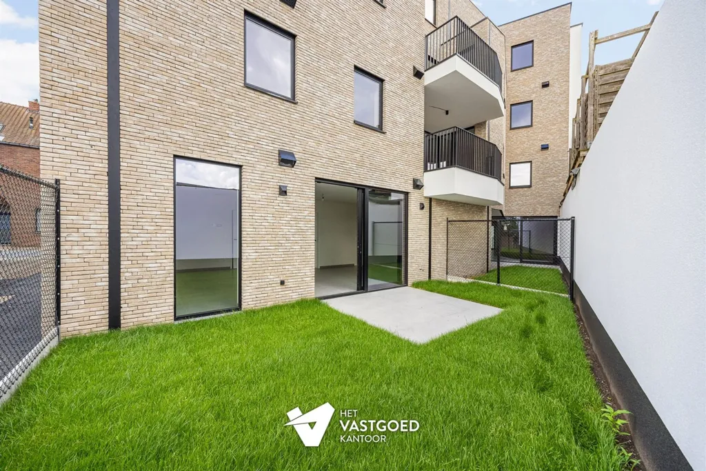 Giardino - Newly Built Apartment with Garden in Ham