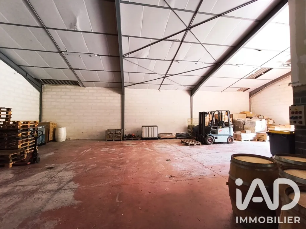 Garage - Vineyard Property with Multiple Buildings in Roquessels