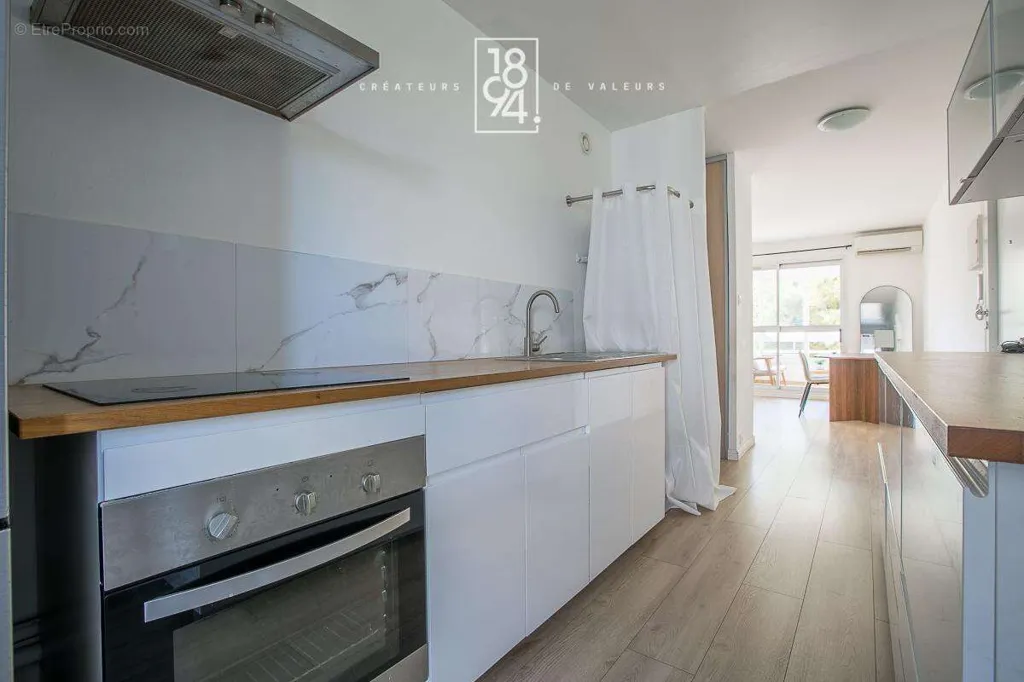 Cuisine - Appartement T4 avec Loggias à Marseille 11ème