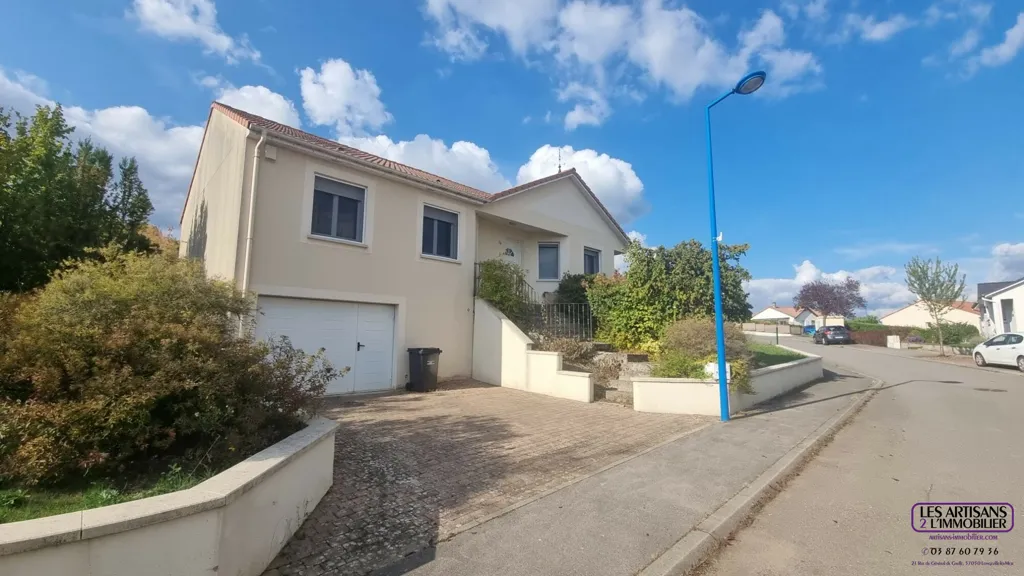 Välivaade - Detached House with Terrace near Tremery