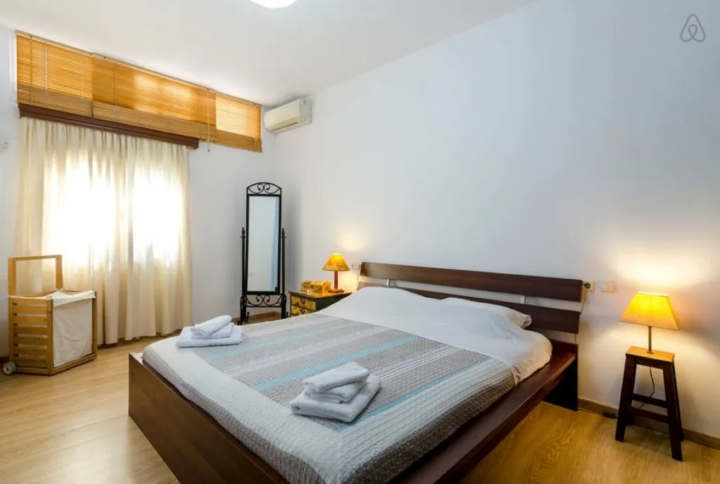 Magamistoad - Ground Floor Flat with Yard in Heraklion