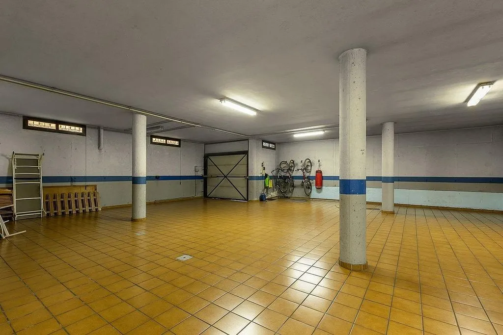 Garage - Villa with Sea View in La Veleta