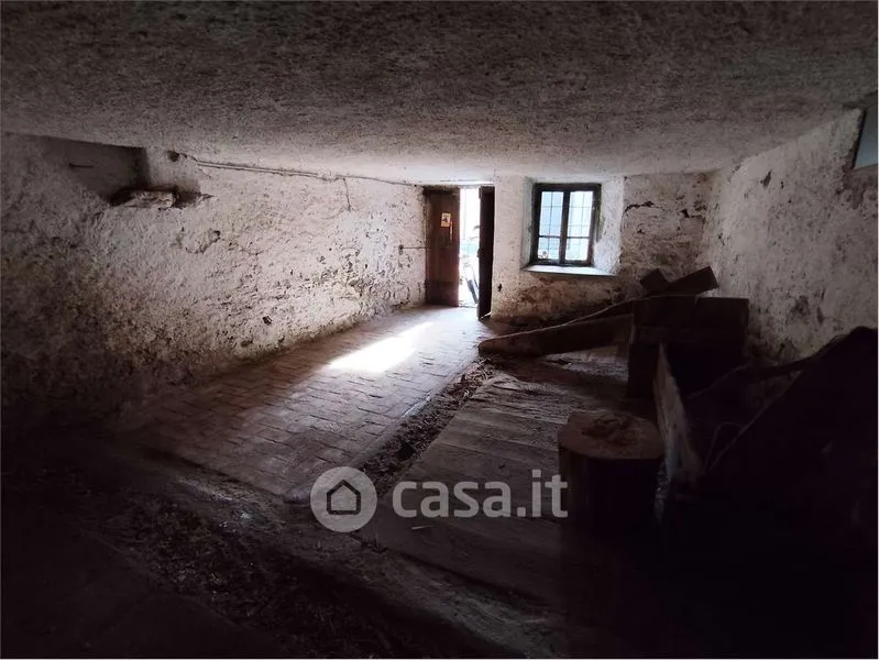 Pièces - Independent House with Garden in Chataignere