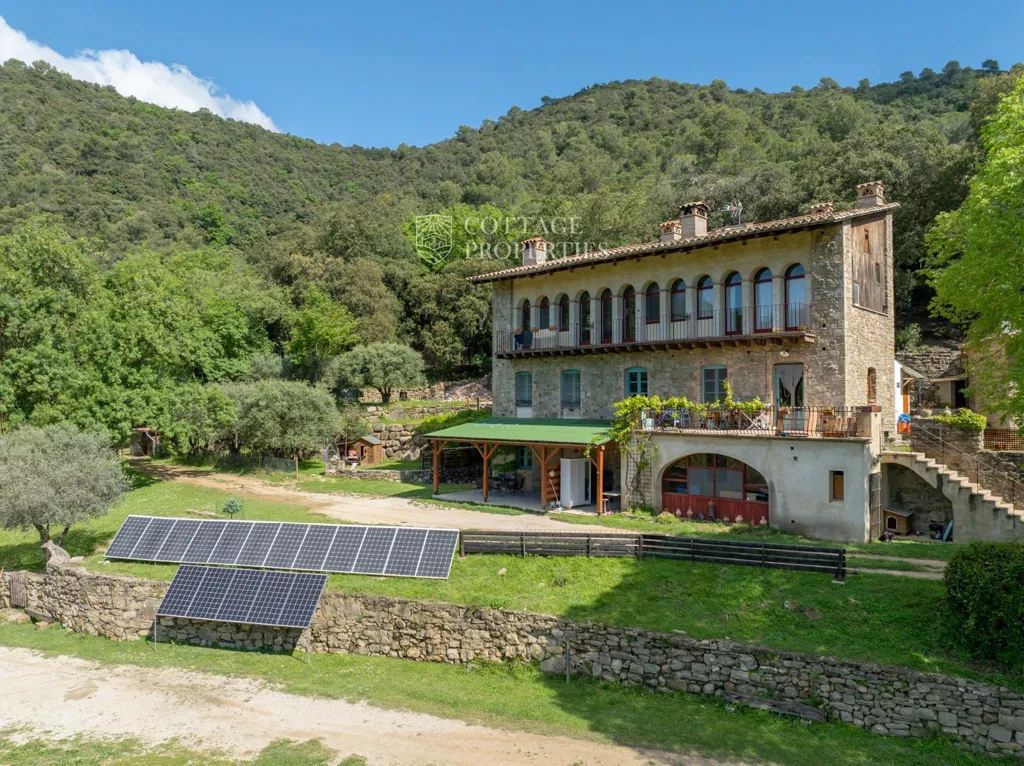 Vue aérienne - Sustainable Farmhouse with Panoramic Views in Pla de l'Estany