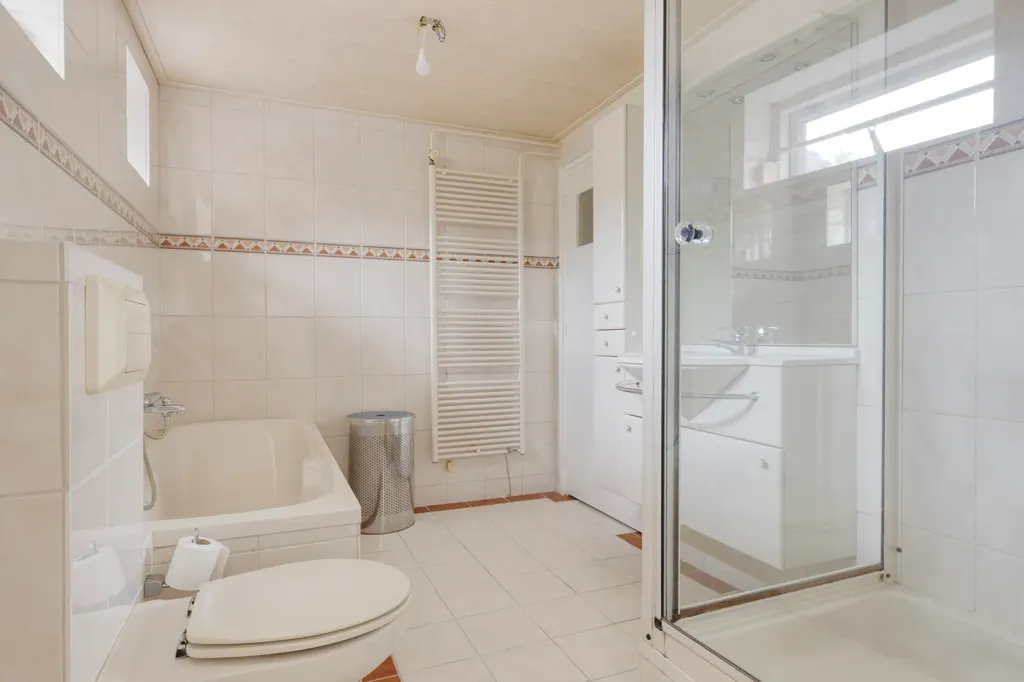5-room house in Nieuw-vossemeer
