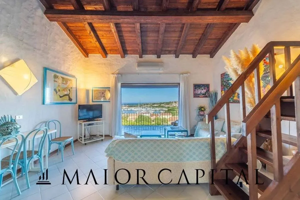 Séjour - Penthouse with Sea View in Porto Rotondo