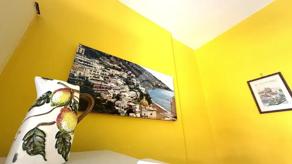 Pièces - 2-Bedroom Apartment with Balcony in Sperlonga