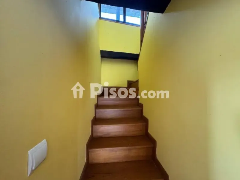 Toad - Rustic House with Mountain View in Ponferrada