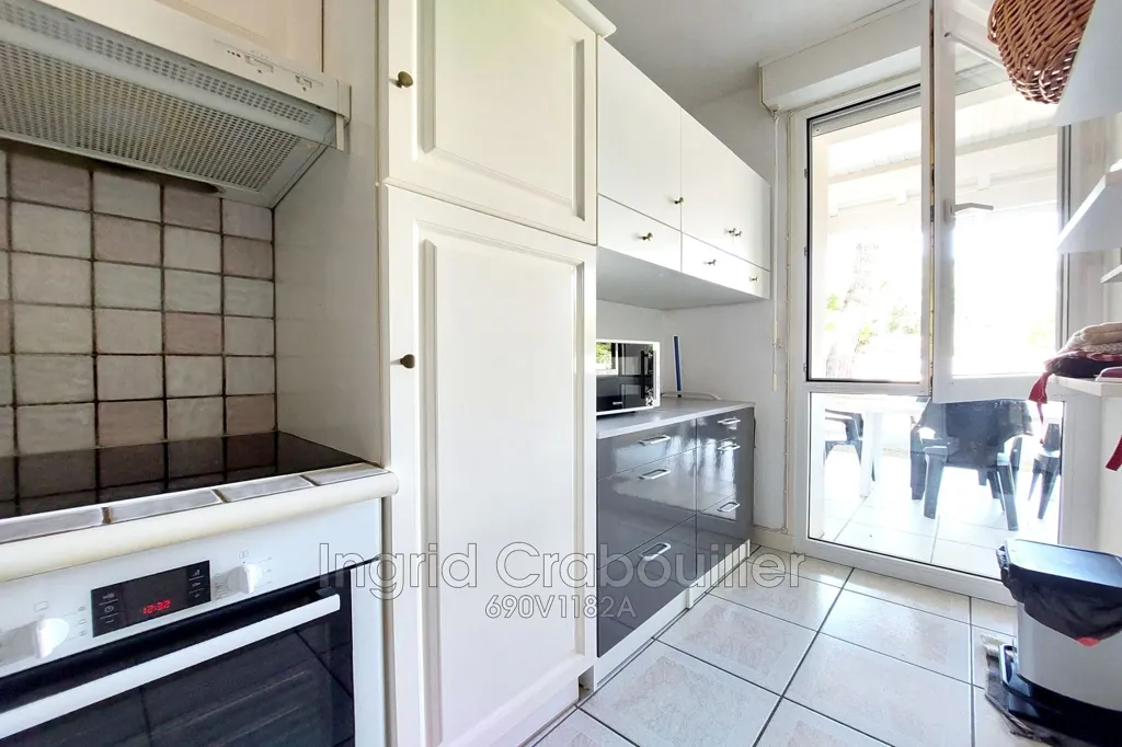 Kitchen - Apartment with Pool near Royan Beaches