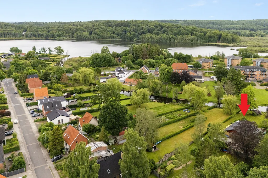 Õhuvaade - Villa with River Access in Lysbro