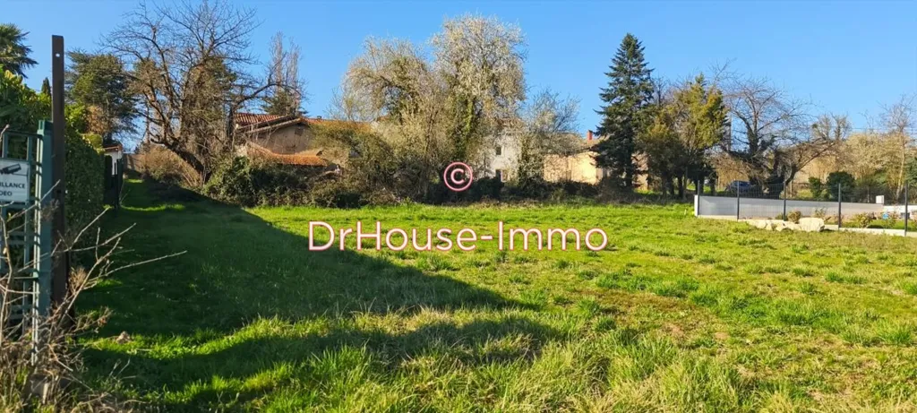 Aed - Constructible Plot with South Orientation in Saint-Bernard