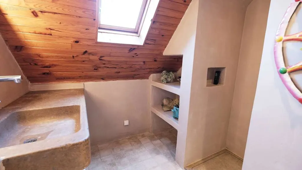 Vannitoad - Authentic House with Panoramic View in Champallement