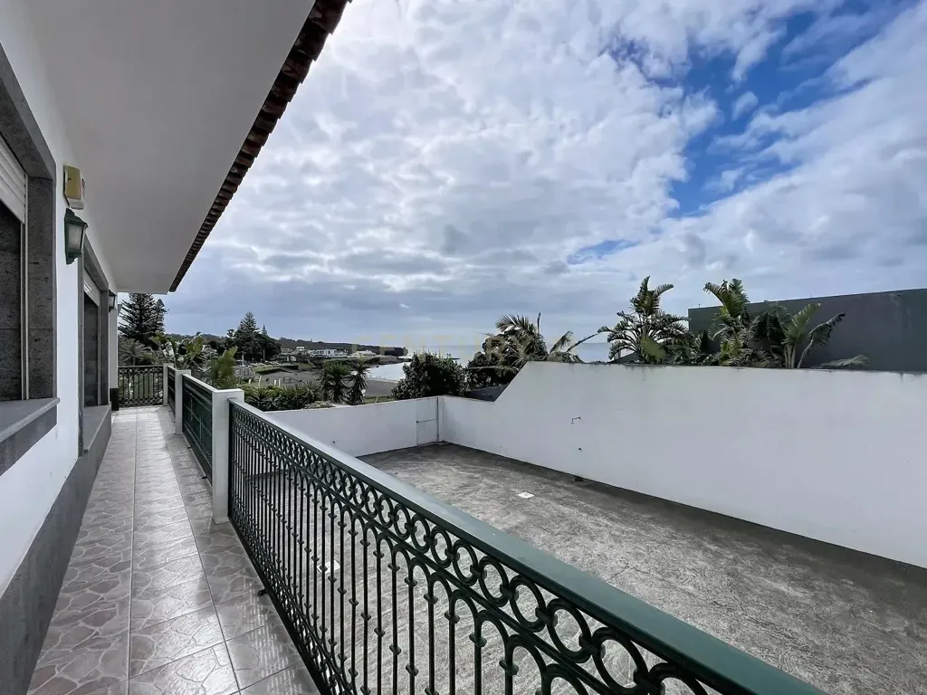 Terrasse - Villa with Beach Access in Livramento