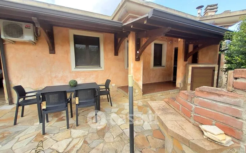 Terrasse - Four-Bedroom Villa with Private Garden in Capoterra