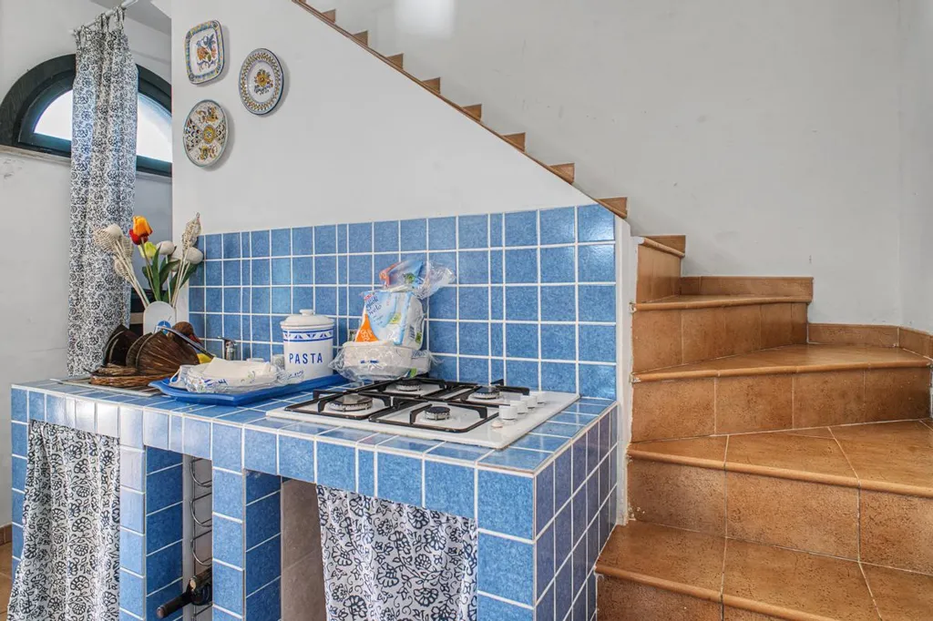 Cuisine - Villa with Balcony in Bernalda Centre