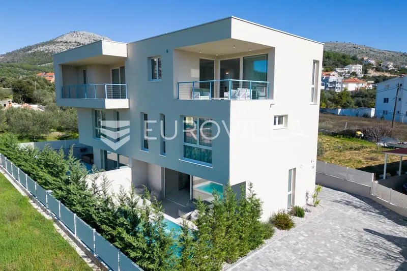 Extérieur - Modern Semi-Detached House with Pool near Trogir