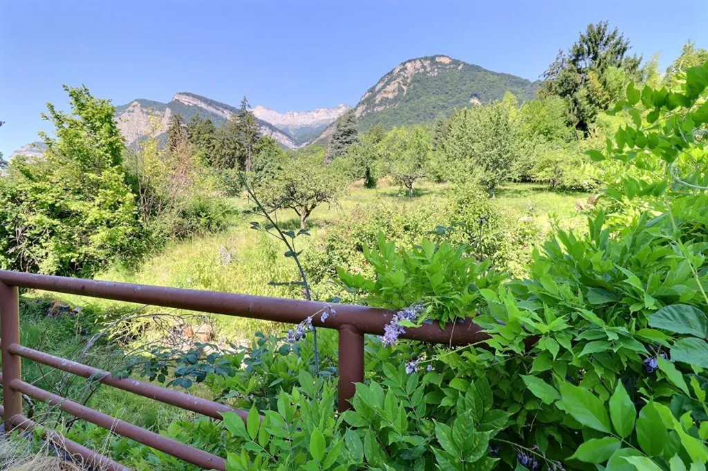 Jardin - Propriété de Caractère avec Deux Bâtisses à La Terrasse