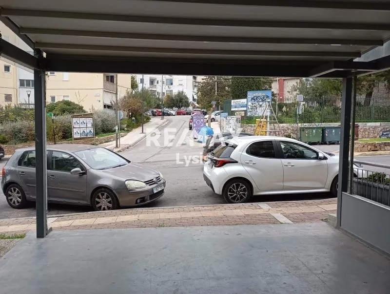 Garage - Office Space with Garden View in Vironas Kareas