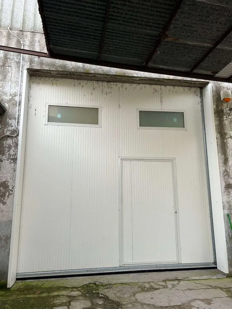 Garage - Villa with Workshop in Savio, Ravenna