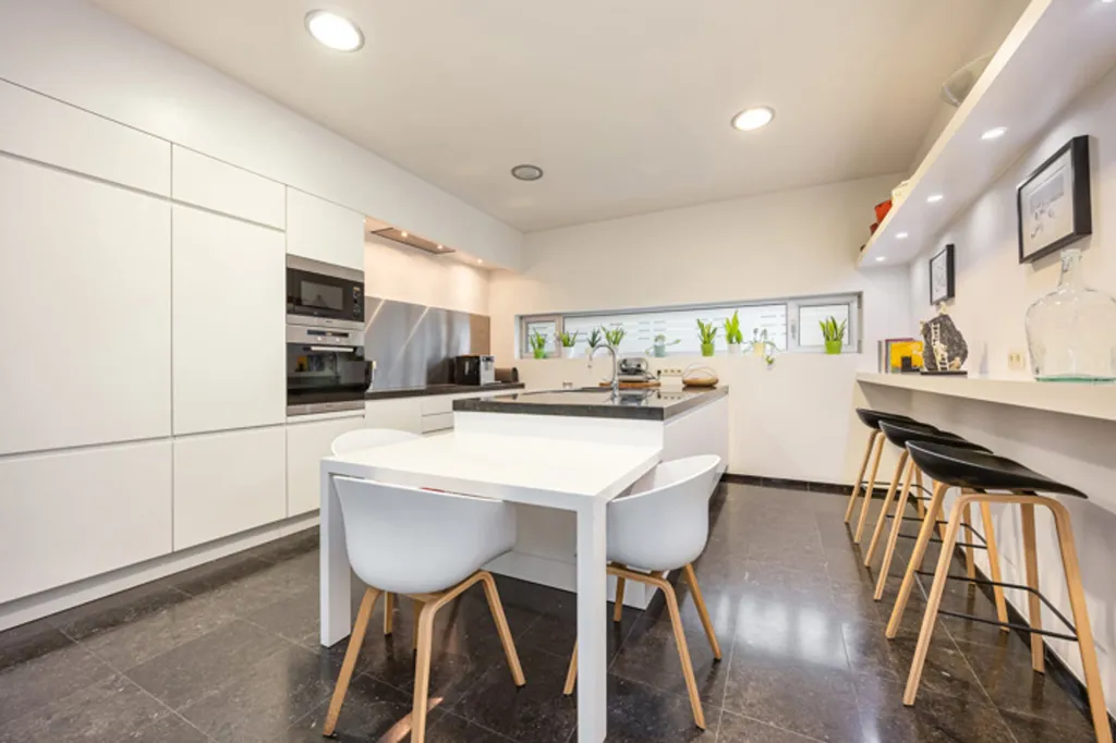Cucina - Architectural House with Terrace in Turnhout