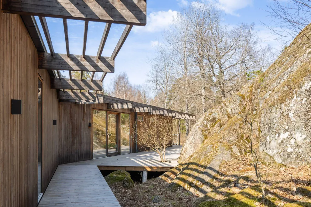 Terrazza - Tham & Videgård Villa with Private Bird Pond in Haganäs