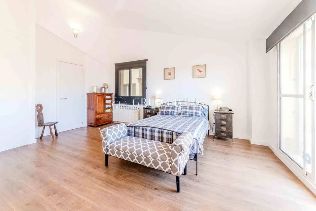 Bedrooms - Luxury House with Pool in Sitges