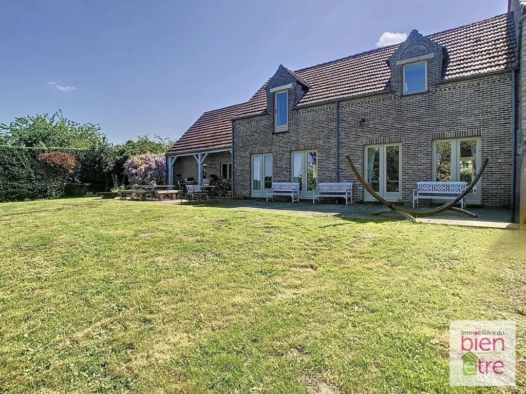 Aed - Historic House with Courtyard in Dongelberg