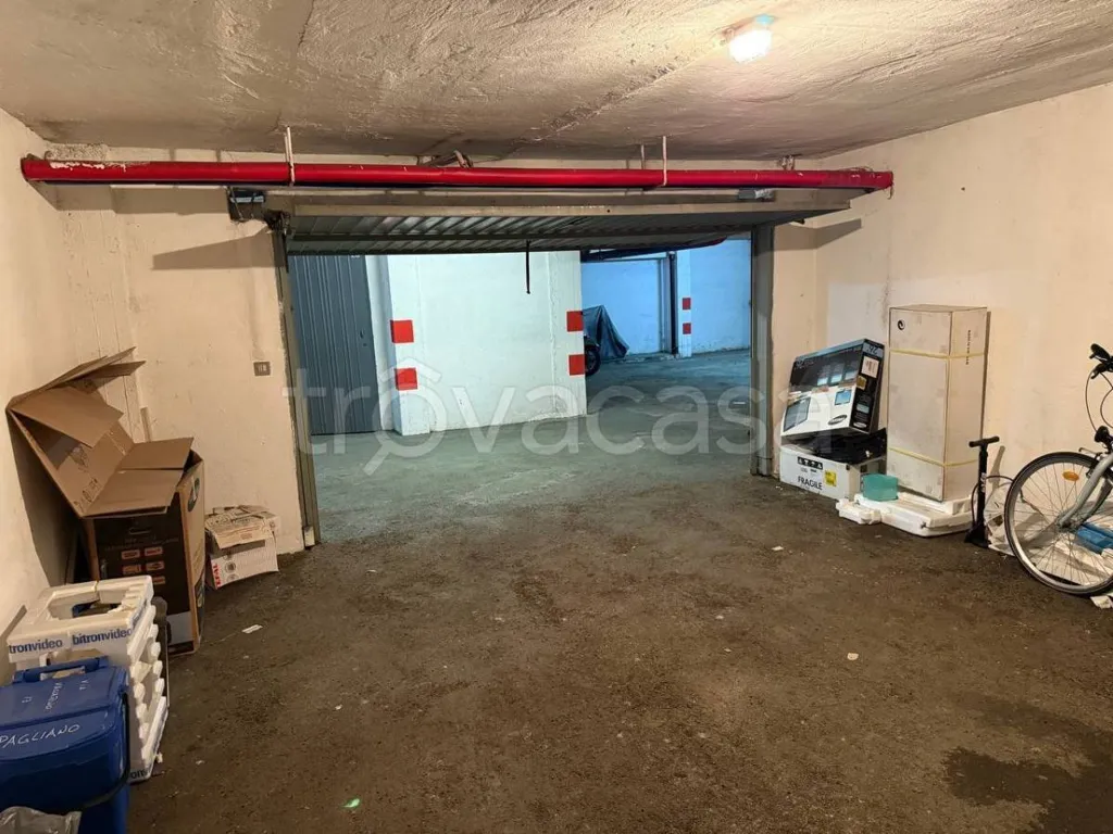 Garaaž - Apartment with Sea View in Sanremo