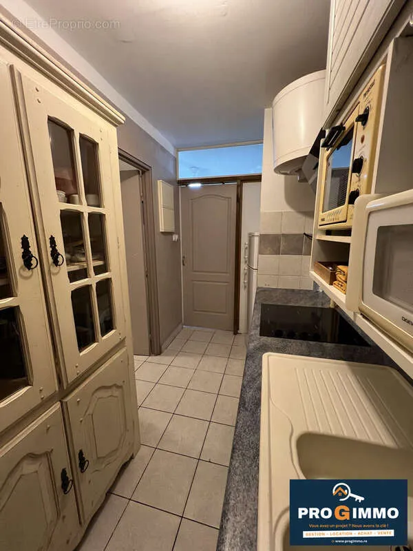Köök - Studio with Terrace and Parking in Saint-Gilles