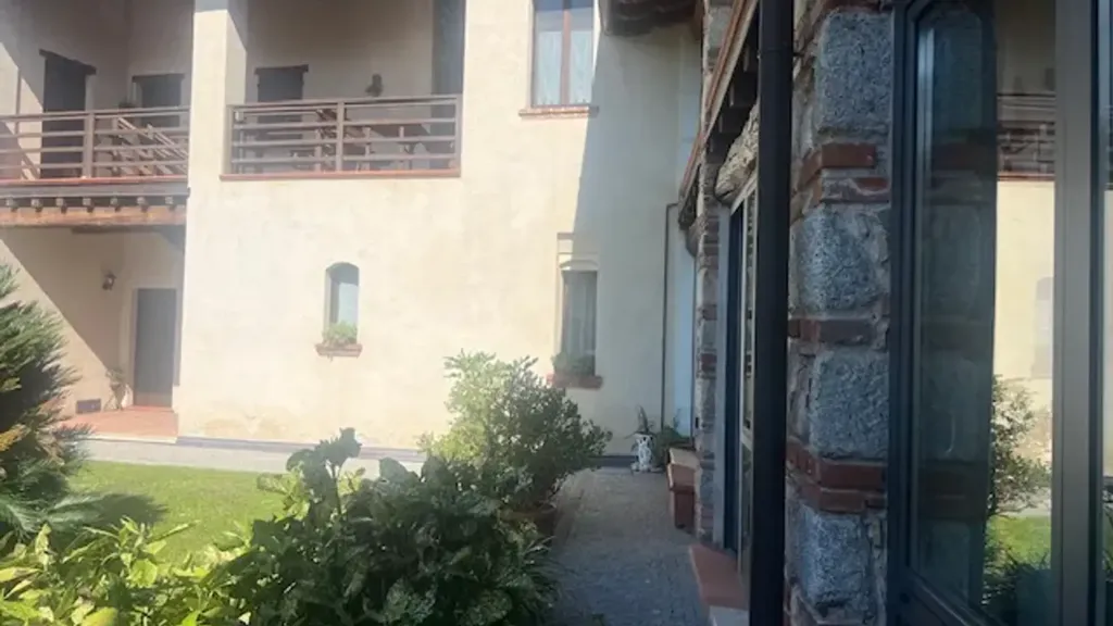 Terrass - Two-Level Apartment in Historic Casetta, Salò