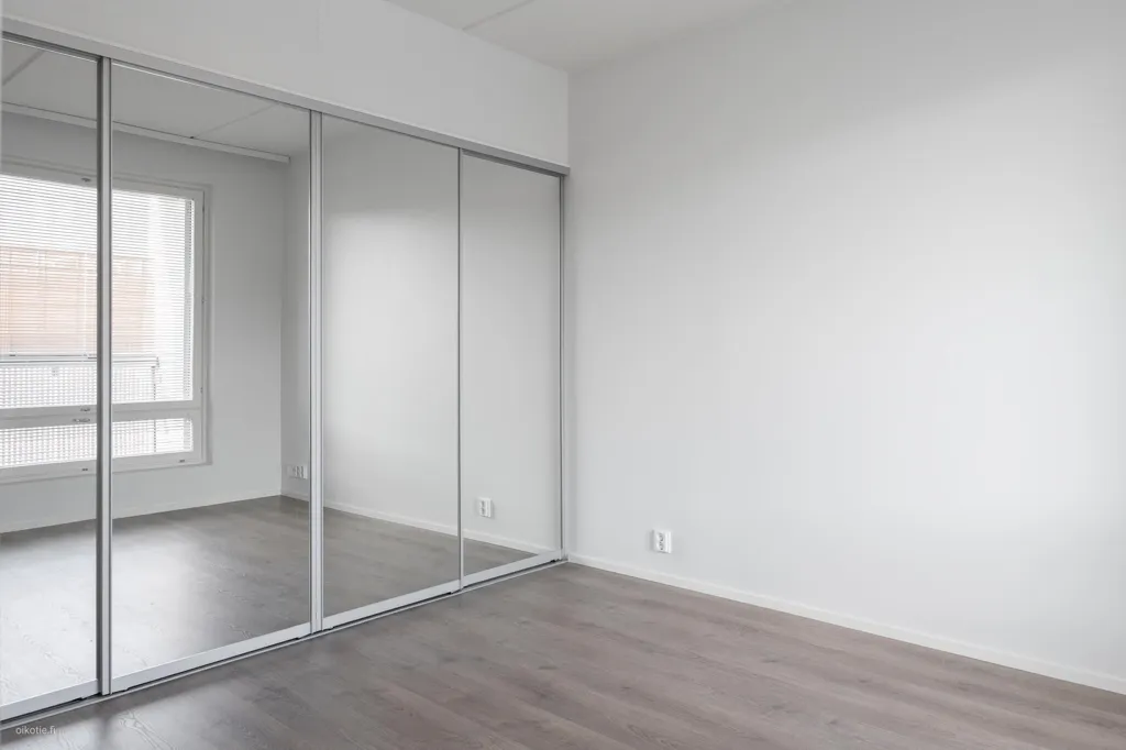 Pièces - Modern Flat with Glazed Balcony in Turku