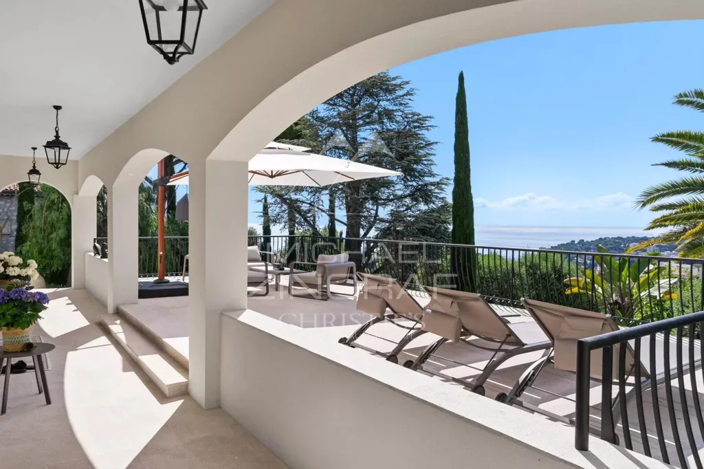 Terrace - Luxury Villa with Sea View in Roquebrune-Cap-Martin