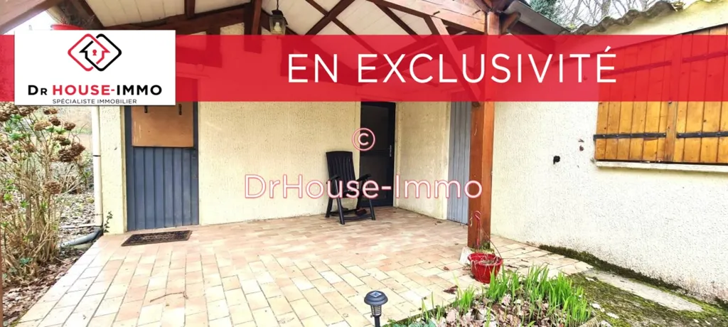 Terrasse - Terrain Constructible avec Maisonnette à Saint-Germain-des-Prés