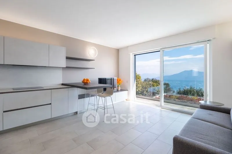 Köök - Modern Villa with Lake View in Pollino