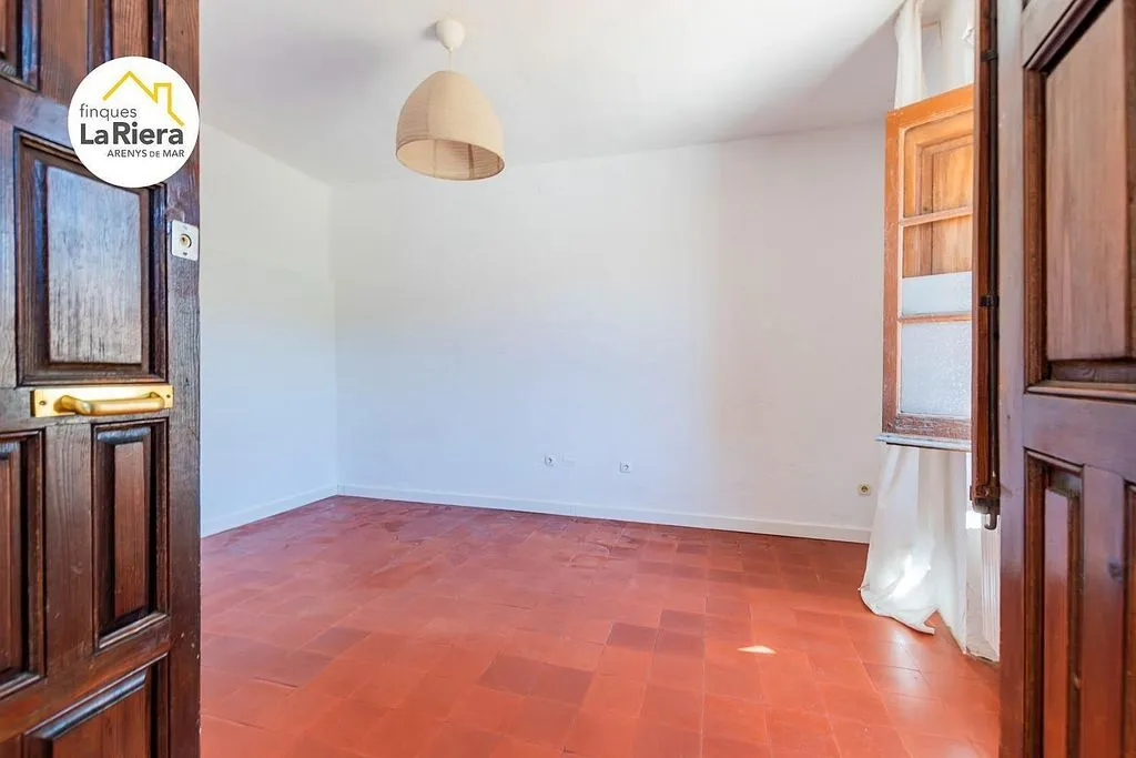 Pièces - Detached House with Garden in Arenys de Munt