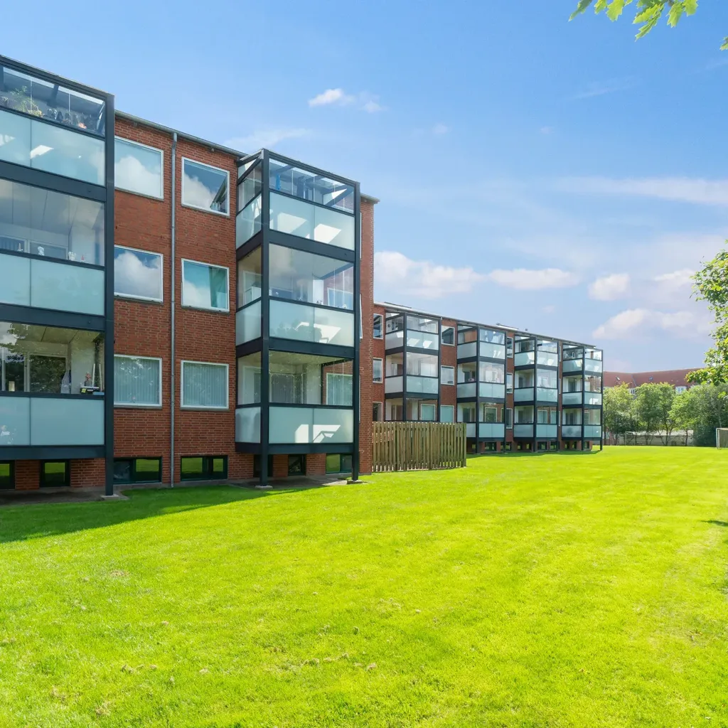 Jardin - Open-Ended Apartment with Balcony in Holstebro