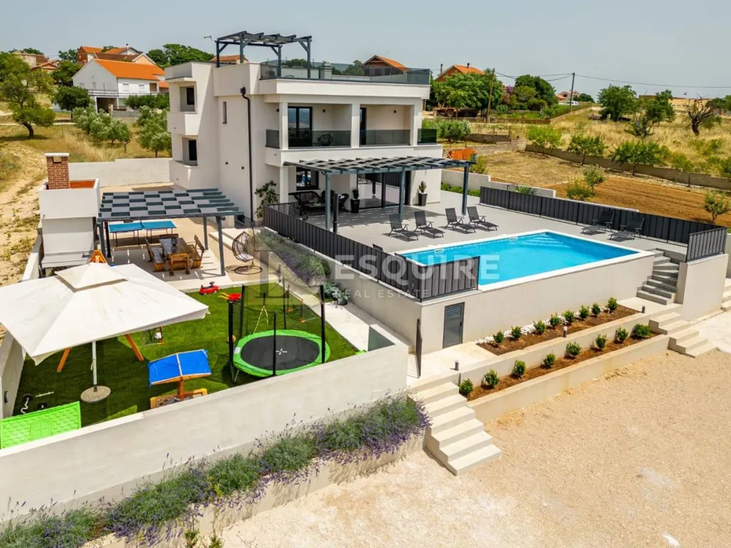 Õhuvaade - Luxury Villa with Pool in Tinj, Benkovac