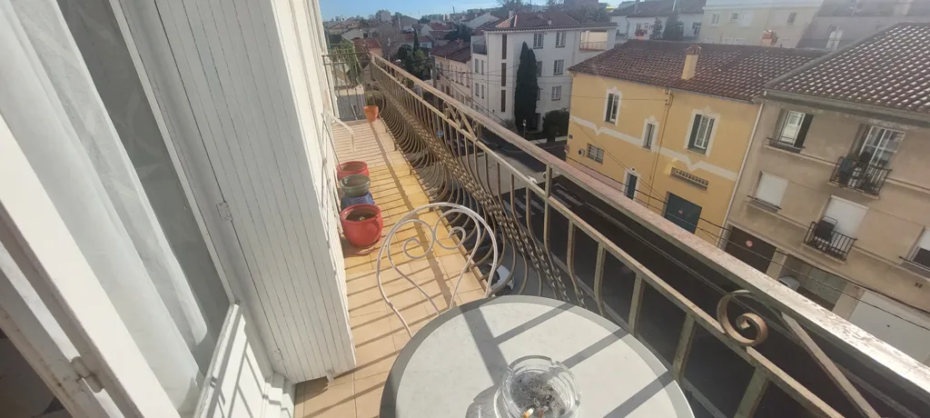 Balcon - Appartement avec Vue sur le Canigou à Perpignan