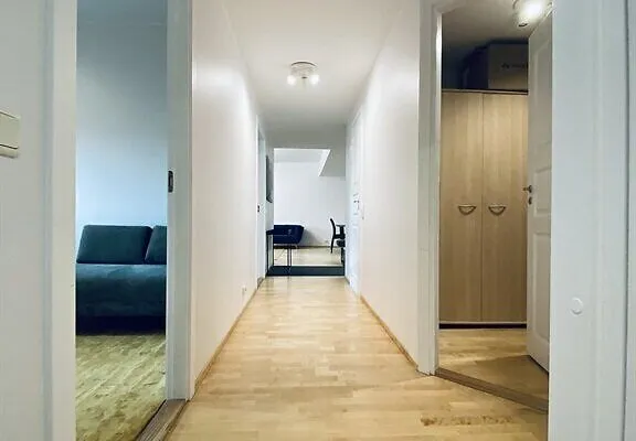 Entrée - Apartment with Lift in Tallinn Centre