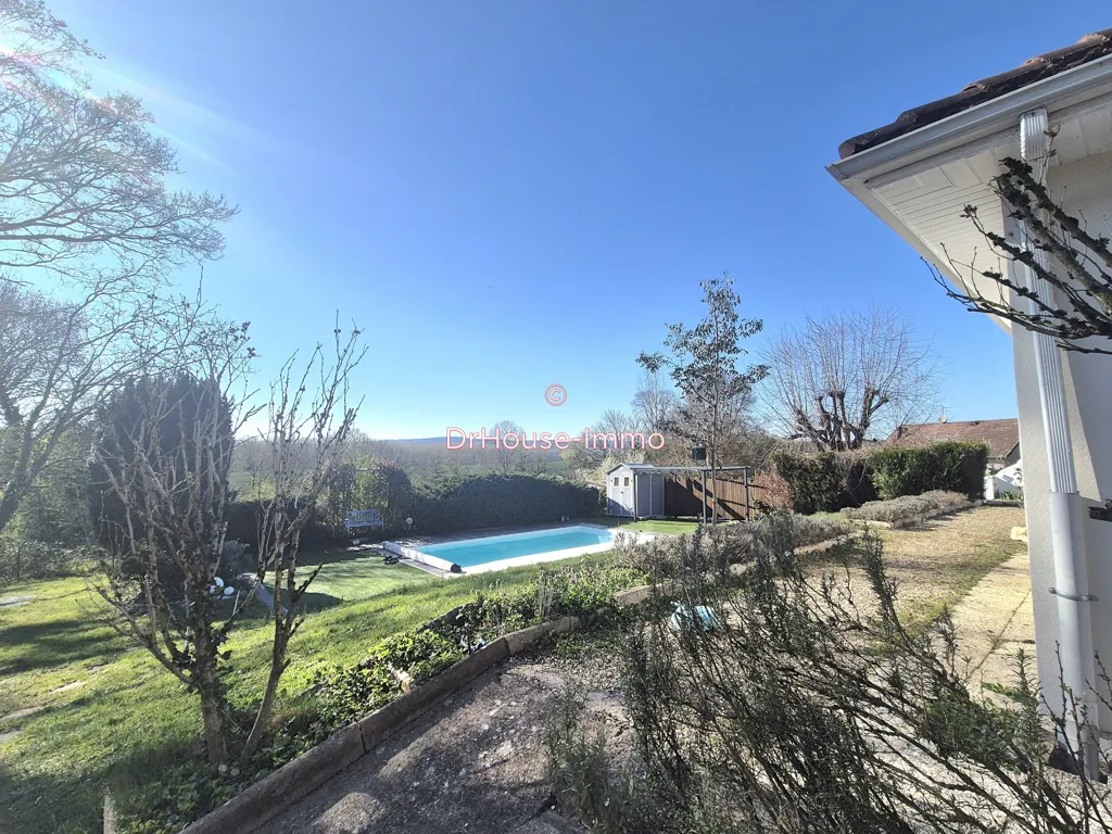 Piscine - Maison de Plain-Pied avec Piscine à Saint-Rémy