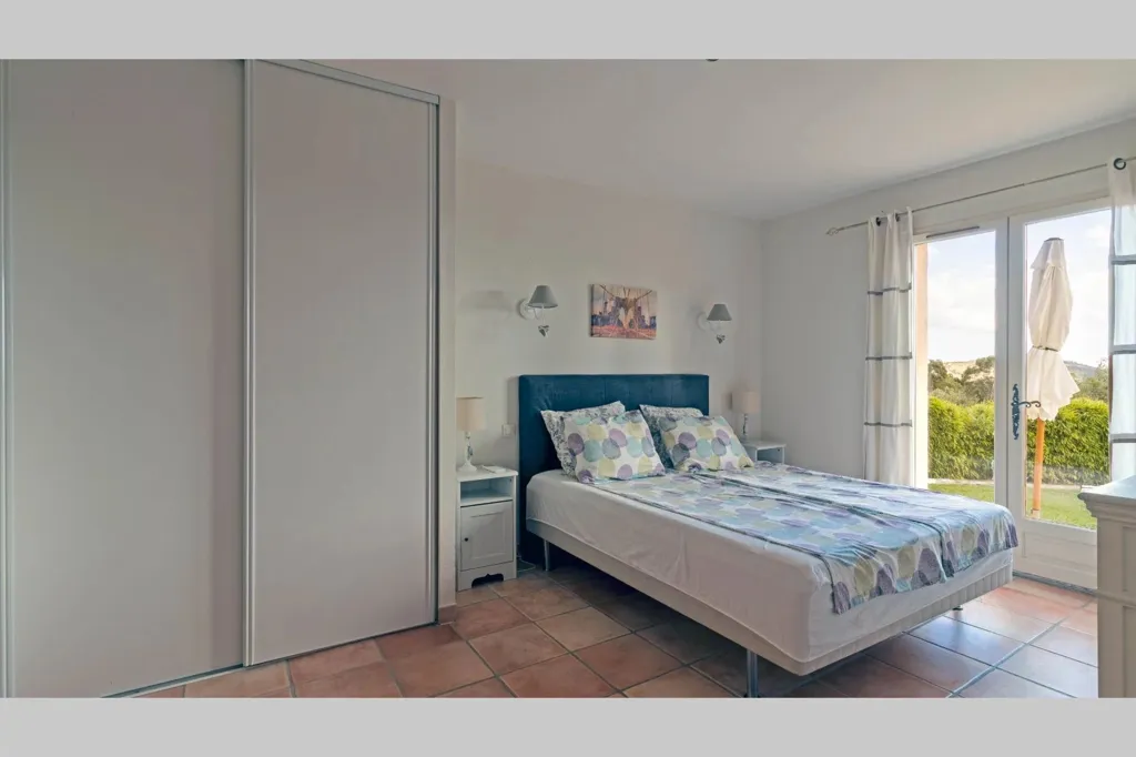 Camere da letto - Provençal Villa with Panoramic View near Saint-Tropez