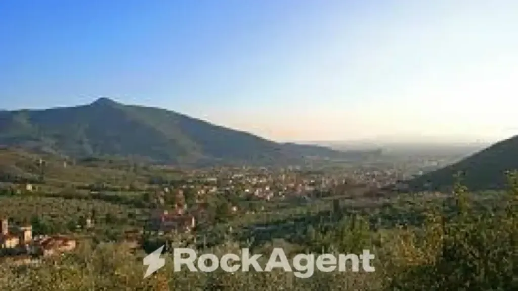 Rustic Villa with Panoramic Views in Calci