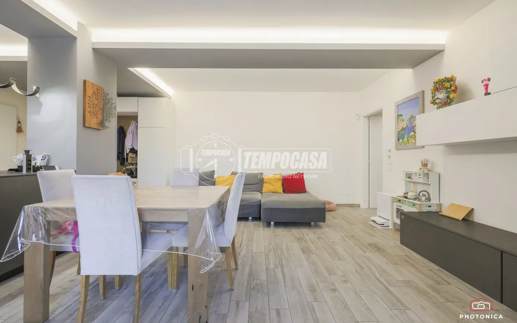 Salle à manger - Modern Apartment with Private Garden in Bologna