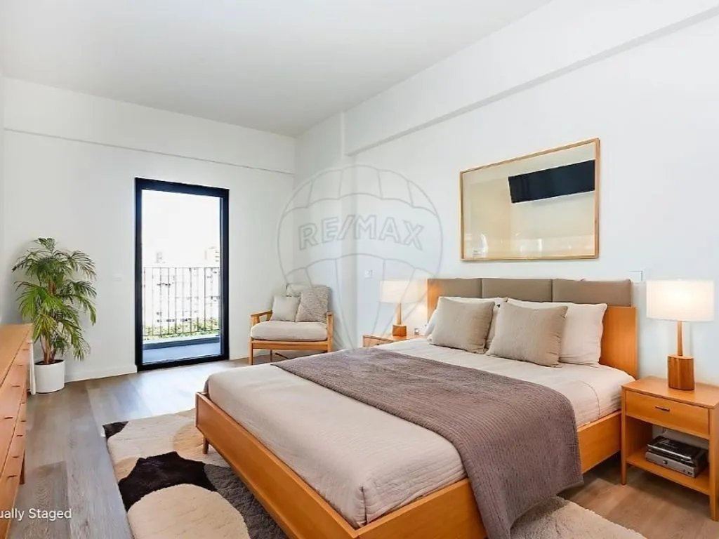 Magamistoad - New 4-Bedroom Flat with River Views in Miraflores
