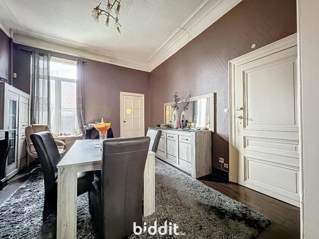 Salle à manger - Immeuble de Rapport avec Dépendances Rue des Fabriques