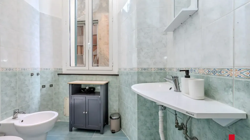 Salles de bain - Centrally Located Flat with Fibre Optic in Genoa