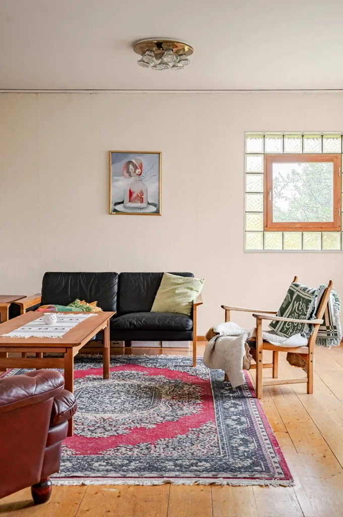 Elutuba - Villa with Development Potential in Snättringe