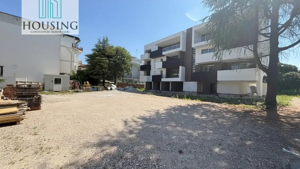 Välivaade - Modern Apartment with Balcony in Abano Terme
